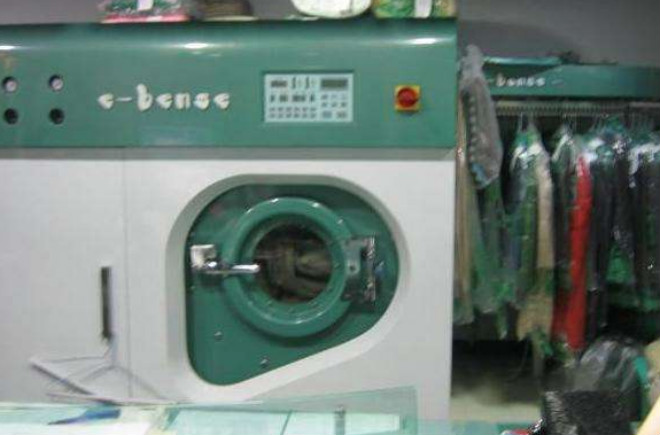 衣本色洗衣加盟 衣本色洗衣