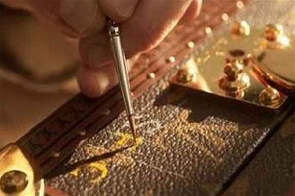 逸佳皮具护理
