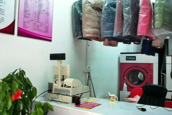 小彭干洗店加盟怎么样-加盟小彭10年说说我的赚钱经验