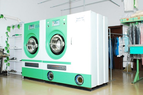 干洗设备哪个品牌好？如何选择干洗设备