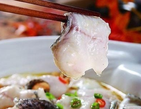 开家酸菜鱼一年赚多少钱？月利润3万，回报周期仅6个月