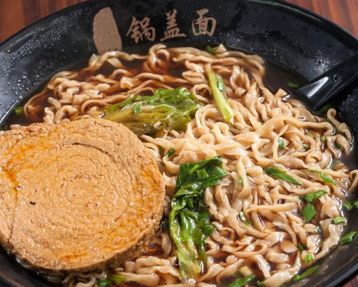 开个锅盖面店一年利润能赚多少钱？年赚40万，3个技巧新手也能赚钱