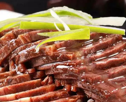 开家酱牛肉店投资一般需要多少钱？30㎡投资10万，详情数据分析