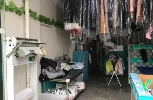 ucc干洗店加盟连锁，让您的创业梦想照进现实!