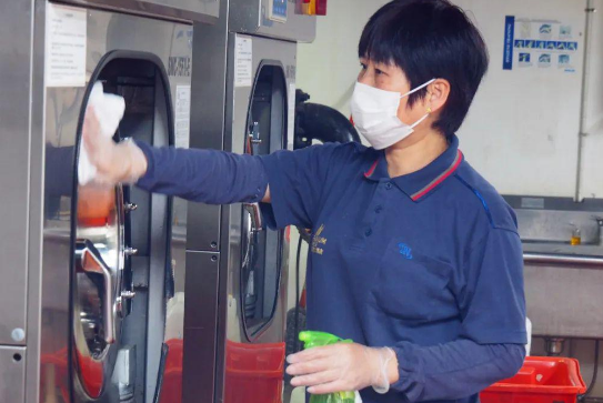 干洗店加盟费用多少怎么样