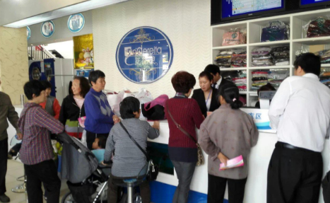 灰姑娘干洗店加盟费多少?预算8万轻松实现创业梦想