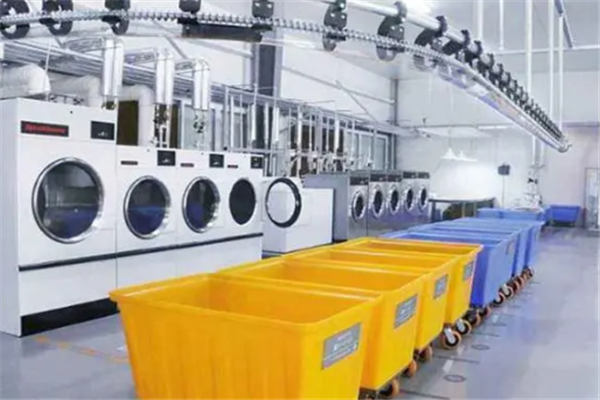 洁亮干洗店加盟怎么样？开启低门槛高回报创业新机遇