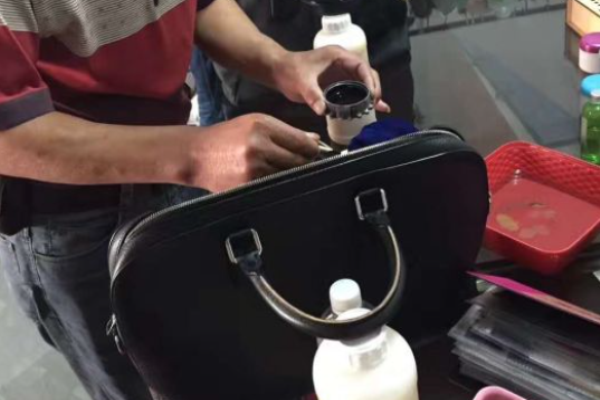 法丽洁皮具护理加盟赚钱吗？线上线下结合，拓宽盈利多元渠道