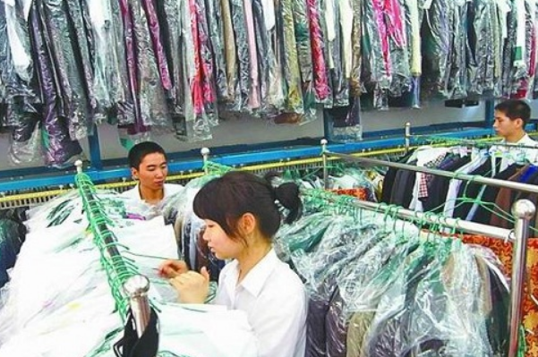 馨雅洗衣店加盟费多少?创业福音，加盟费超实惠!