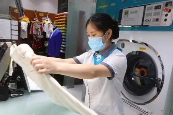 茜茜洗衣