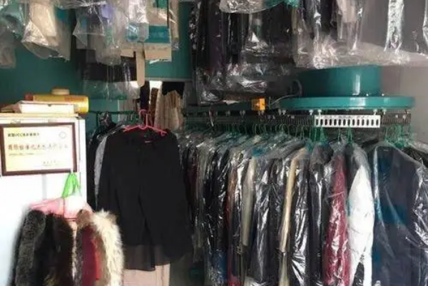 康杰洗衣加盟费多少钱?低成本高回报的创业良机!
