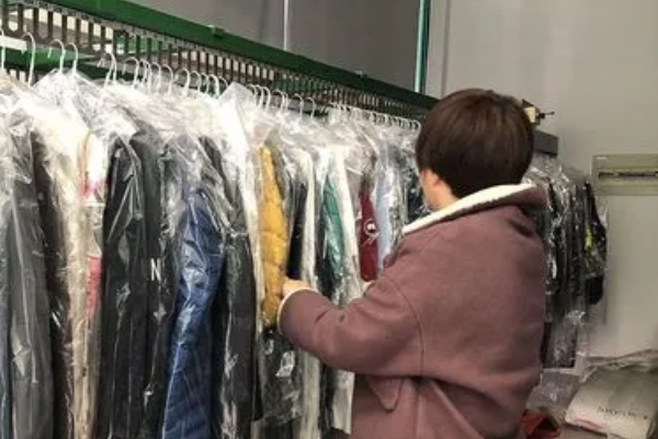 品觉洗护店
