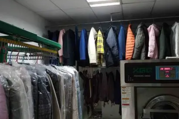 维曼丝干洗店
