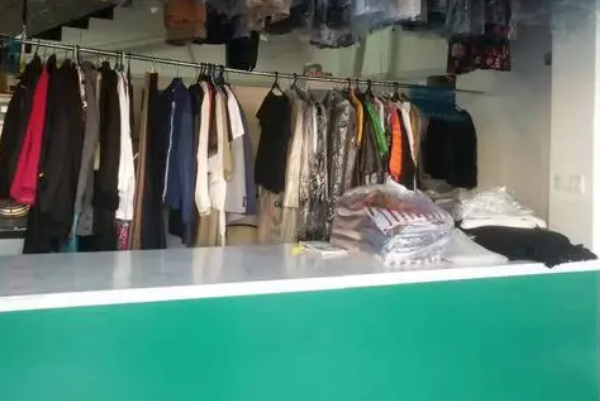 百衣百顺洗衣