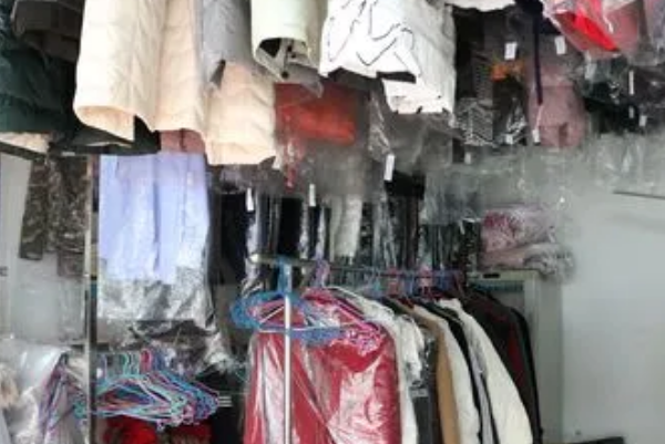 秀菊洗衣店