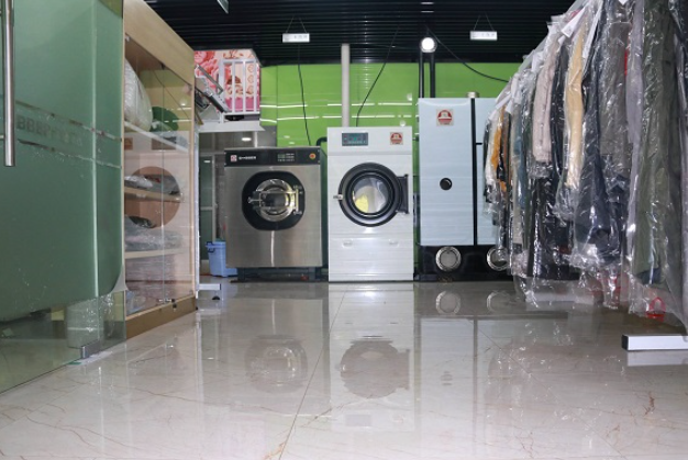 鑫鑫干洗店