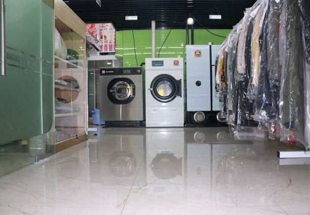 顺鑫干洗店