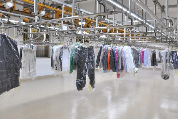 漳州干洗店加盟，创业新风向，ucc国际洗衣引领未来