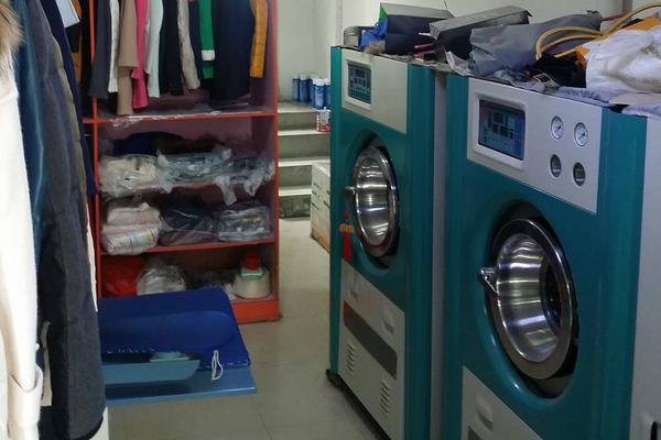 新丽干洗店