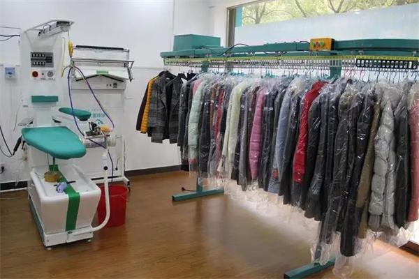 洁万家干洗店