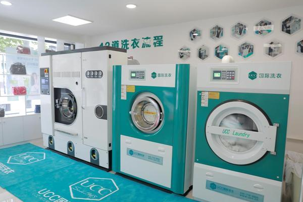 UCC洗衣洗鞋洗包店加盟案例深度解读，看懂成功的路径
