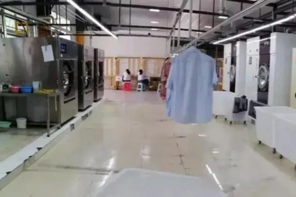 洁净洗衣洗鞋