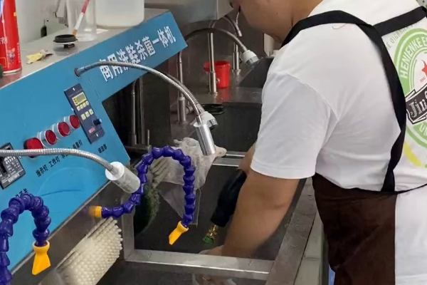 友家洗鞋