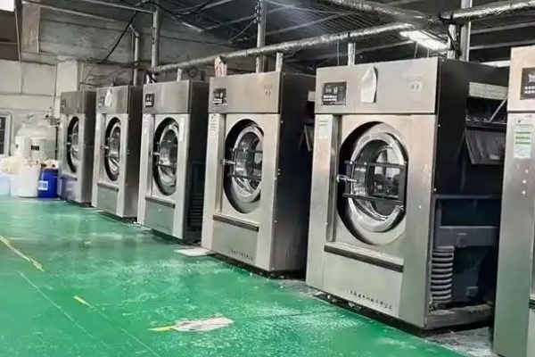 顺美干洗店