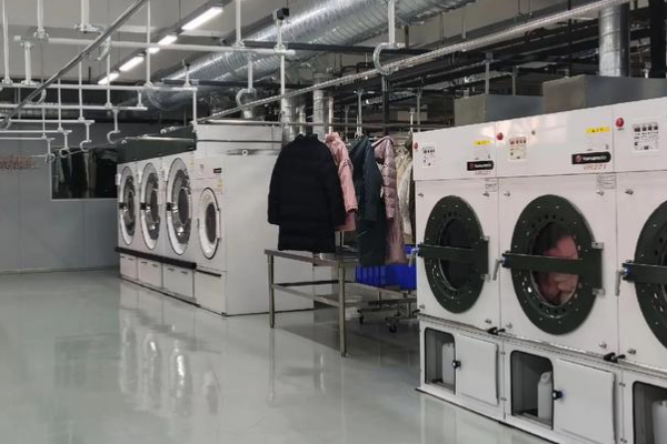 明净干洗店
