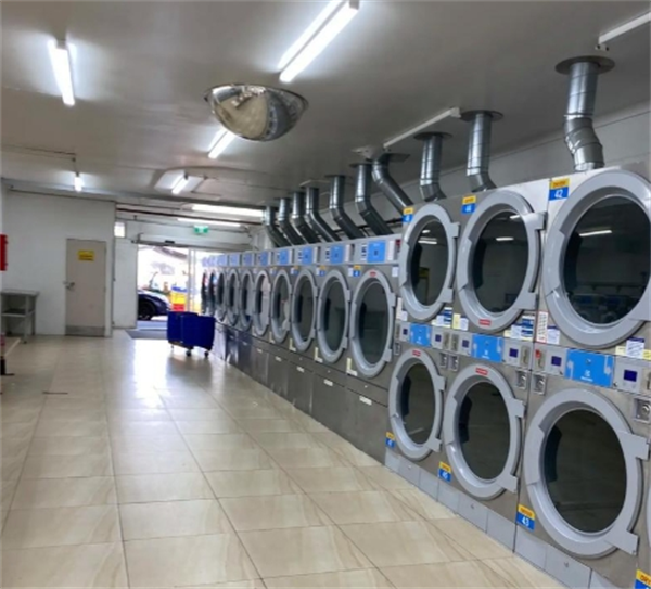 云兆洗衣店