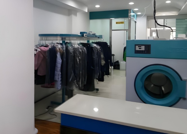 干洗加盟市场前景分析:为什么这是值得入局的稳健赛道